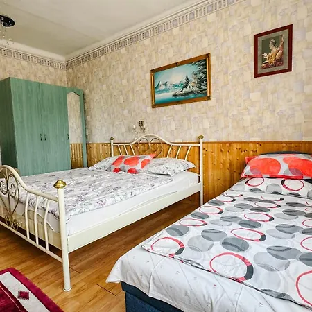 Jakab Vendeghaz Balatonfured