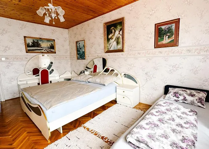 Jakab Vendeghaz דירה באלאטונפורד